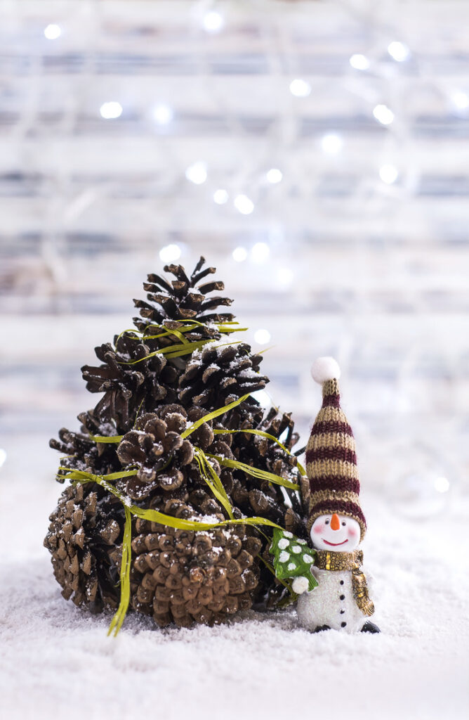 Pine Cone Christmas Tree