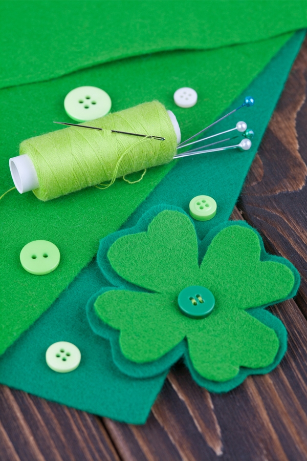 St. Patrick's Day Crafts For Kids And Parents Too! | Half Pint Peeps